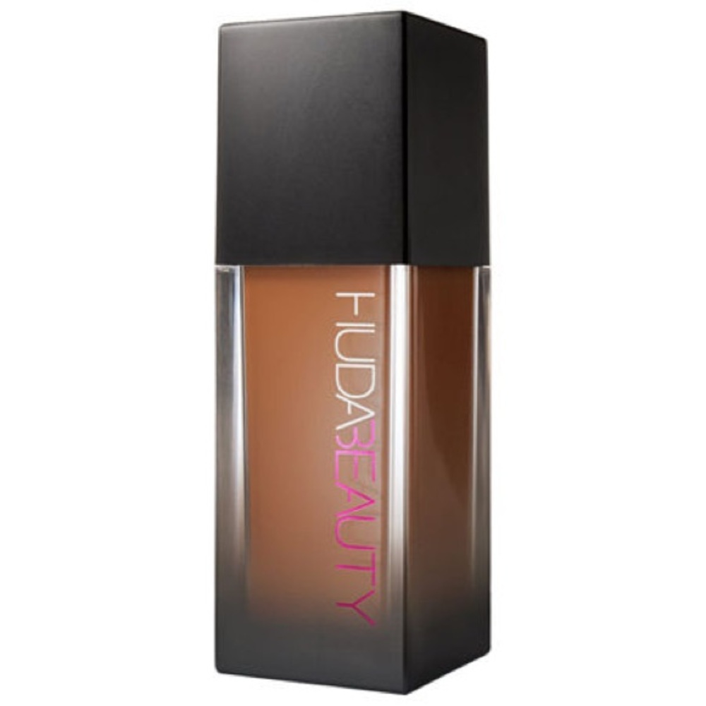 455R Peanut Butter Cup - Huda Beauty- #FauxFilter Luminous Matte Foundation